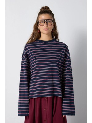 Minaaise Kadın Lacivert Çizgili Oversize Tshirt 32066