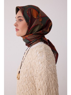 Belli Geometrik Desen %100 Twill Ipek Eşarp BE00-82