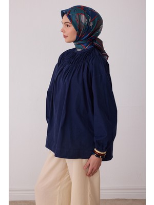 Belli Geometrik Desen %100 Twill Ipek Eşarp BE00-04