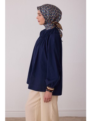 Belli Geometrik Desen %100 Twill Ipek Eşarp BE03-53
