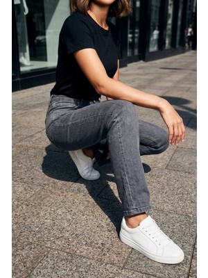 Gülseli Kadın Likralı Modern Kesim Jean Kot Pantolon P-00021580