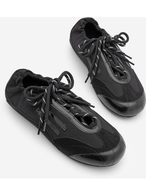 Marjin Kadın Süet Dokulu Çok Parçalı Mary Jane Büzgü Detaylı Bağcıklı Retro Günlük Babet Sneaker Varemi Siyah Süet