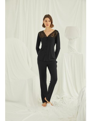 Nightlove Monamise  Kadın Yakası ve Omzu Dantelli Önü Düğmeli Uzun Kollu  Pijama Takımı
