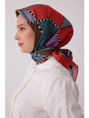 Belli Geometrik Desen %100 Twill Ipek Eşarp BE19-84