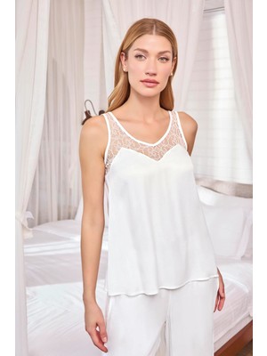 Nightlove Monamise Dantelli ve Dekolteli Saten Pijama Takımı