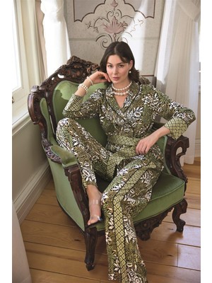 Nightlove Monamise Çiçek ve Yaprak Desenli Düğmeli Gömlek Yakalı Pijama Takımı
