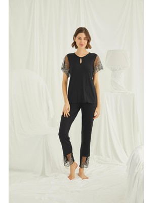 Nightlove Monamise  Yakası Detaylı Brode Dantelli Pijama Takımı