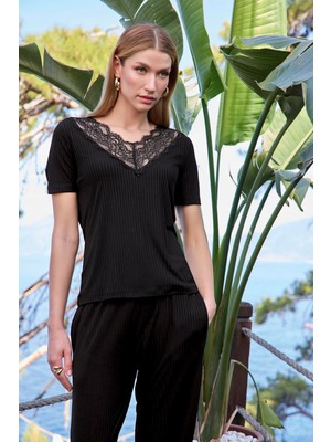 Nightlove Monamise Kısa Kollu Dantelli V Yaka Pijama Takımı