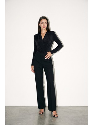 Setre Siyah Kruvaze Kapamalı Bodysuit