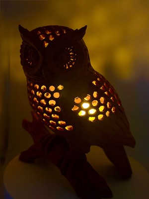 Lirya Craft 3D Baskı Baykuş Figürlü Dekoratif Mumluk – Oyma Petek Desenli Şamdan, Dal Üstü Tasarım (Tealight Mum Hediyeli