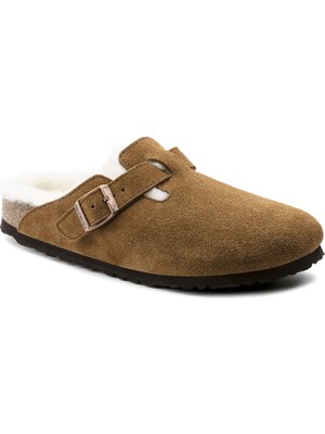Birkenstock Kadın Kapalı Terlik Kahverengi Ortopedik Konfor ve Kaymaz Taban Özellikleriyle