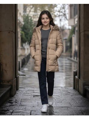 X-Boss-X Kız Çocuk Bej Kapüşonlu Kışlık Mont Modeli