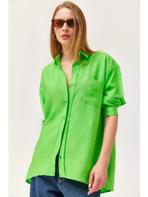 Juuuj Yeşil Polyester Dokulu Uzun Kollu Basic Form Tek Cep Detaylı Düğmeli Gömlek Yaka Gömlek