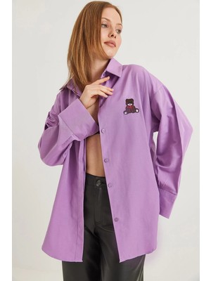 Juuuj Mor Pamuklu Karışımlı Gömlek Yaka Oversize Ayıcık Nakışlı Uzun Kollu Basic Gömlek