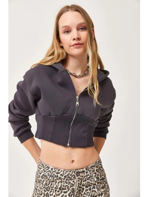 Juuuj Füme Pamuklu Karışım Bel Detaylı Fermuarlı Kapüşonlu Crop Form Sweatshirt
