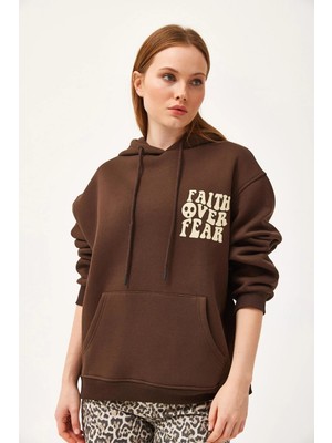 Juuuj Kahverengi Pamuklu Karışımlı Kapüşonlu Yaka Oversize Kanguru Cepli Uzun Kollu Sweatshirt