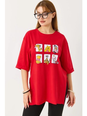 Juuuj Kırmızı Esnek Dokulu Bisiklet Yaka Oversize Düşük Omuz Yanı Yırtmaçlı Basic Örme Tişört