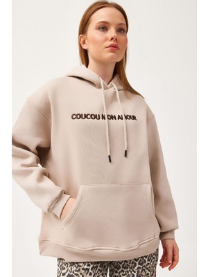 Juuuj Bej Pamuklu Kumaş Kapüşonlu Düşük Omuz Oversize Kanguru Cepli Uzun Kollu Sweatshirt