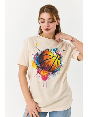 Juuuj Krem Pamuklu Dokulu Bisiklet Yaka Düşük Omuz Oversize Basketbol Grafik Baskılı Tişört