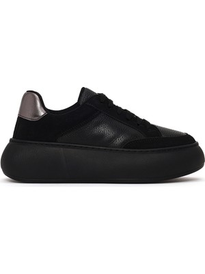 Derimod Kadın Siyah Bağcıklı Kalın Tabanlı Sneaker AF168002SK