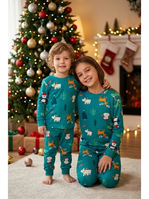 Ahengim Çocuk Unisex Yılbaşı Desenli Uzun Kollu Pijama Takımı Kız Erkek Yeşil & Kırmızı 2’li Alt Üst Takım AK3501