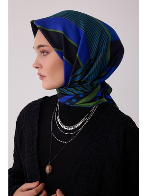 Belli Geometrik Desen %100 Twill Ipek Eşarp BE01-50