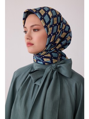 Belli Geometrik Desen %100 Twill Ipek Eşarp BE08-81