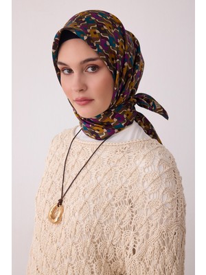 Belli Geometrik Desen %100 Twill Ipek Eşarp BE02-83