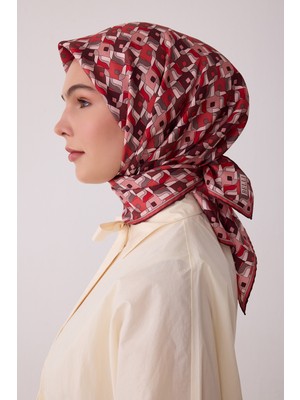 Belli Geometrik Desen %100 Twill Ipek Eşarp BE02-03