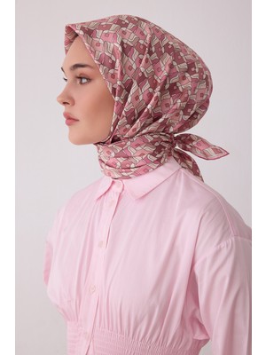 Belli Geometrik Desen %100 Twill Ipek Eşarp BE02-06