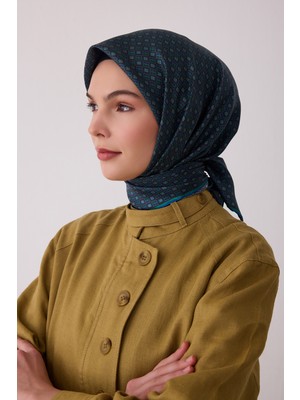 Belli Monogram Desen %100 Twill Ipek Eşarp BE18-81