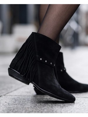 Futsi Shoes Camelot Siyah Hakiki Süet Deri Püskül Detaylı Kadın Kısa Topuklu Bot