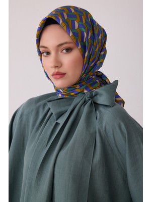 Belli Geometrik Desen %100 Twill Ipek Eşarp BE07-80