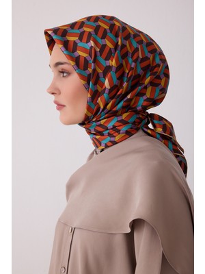 Belli Geometrik Desen %100 Twill Ipek Eşarp BE07-33