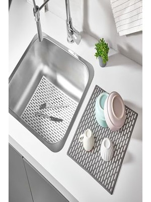Trendexa Tanemce Yeni Nesil Dikdörtgen Silikon Lavabo Buzluk Matı 33X28 cm Antrasit Siyah Renk Lavabo Matı