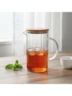 Trendexa Sürahi; 1000 ml Bambu Kapaklı Borosilikat Cam Yağlık Ve, Isıya Dayanıklı Çizgili (Line) Desenli Modern Meşrubat ve Su Karafı (9X17 Cm)