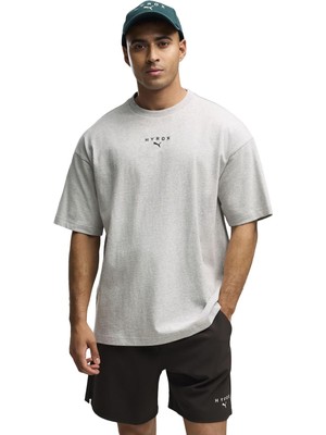 P529232 Puma x Hyrox M Lıfestyle Tee Erkek T-Shirt Gri
