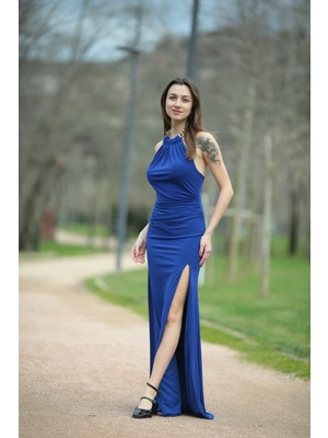 Butik Halter Yaka Zincirli Uzun Abiye Elbise