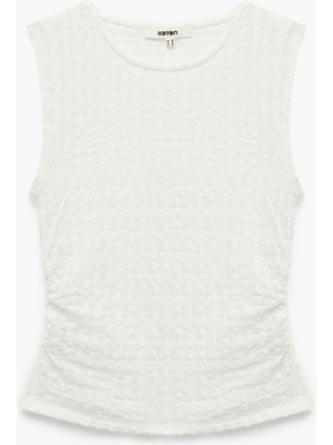 Koton Bürümcük Kumaş Drape Detaylı Kolsuz Bisiklet Yaka Atlet Bluz