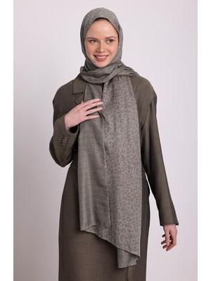 Ayshara Barçın Leopar Desenli Çift Taraflı Şal
