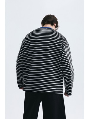 Vamos Kontrast Yaka Çizgili Sweatshirt