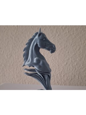 St. Morritz Binicilik 15CM Modern At Heykeli – Şık Tasarım Masaüstü Dekor – Ev Ofis Aksesuar