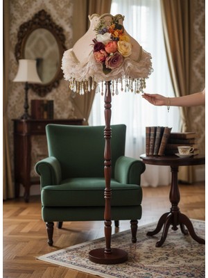 dekovien Vizon Kadife Kaplı 3D Çiçek Süslemeli Şık Başlık Ahşap Ayak Klasik Lambader 170X45CM