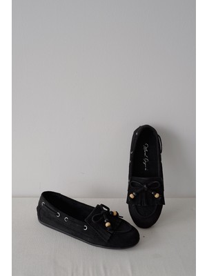 Meral Özgenç Püsküllü Süet Loafer