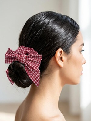 Mare Accessories Kırmızı Beyaz Ekose Desenli Fiyonk Lastik Toka