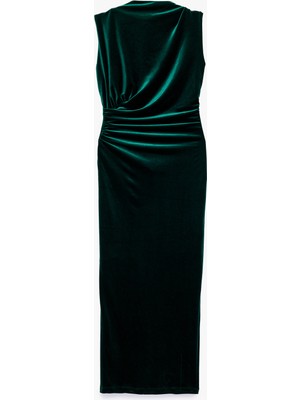Koton Slim Fit Bodycon Drapeli Hafif Dik Yaka Yırtmaçlı Kolsuz Midi Boy Kadife Elbise