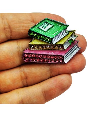 BB Bi Butik Shop Kitap Aşkı Broşu – Renkli Taşlı Kitap Figürlü Zarif Takı