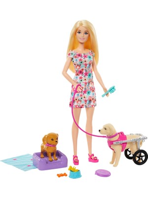 Barbie 2 Oyuncak Köpek ve Aksesuarlarıyla Barbie Bebek, Tekerlekleri Dönen Çıkarılabilir Yürüteçli Köpekçik, 10'dan Fazla Parçalı Set, HTK37