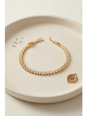 Pileli Store Pirinç Gold Renk Arpa Zirkon Taşlı Su Yolu Kadın Bileklik TJ-BB8897