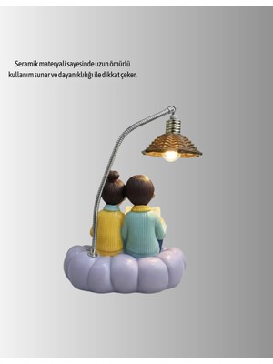 Store Kitap Okuyan Çift Figürlü Gece Lambası Romantik Dekoratif Masa Lambası